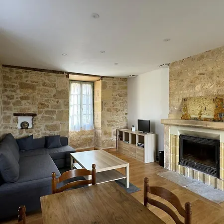 Proche De Sarlat -vue Exceptionnelle *