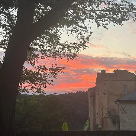 Proche De Sarlat -vue Exceptionnelle