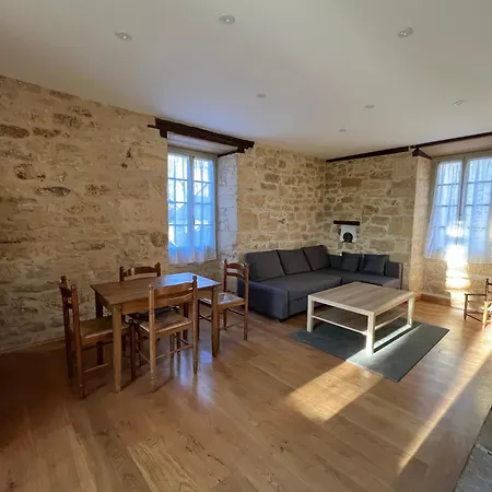 Proche De Sarlat -vue Exceptionnelle *